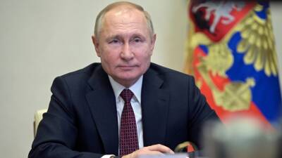 Путин сообщил, что задачи по импортозамещению за восемь лет выполнены более чем на 90%