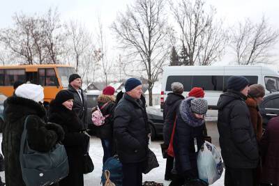 Луганск вслед за Донецком объявил массовую эвакуацию населения в Россию