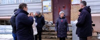 Алексей Воробьев обсудил с пущинцами вопрос ремонта подъездов