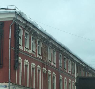 В Тверской области обрушился фасад театра драмы
