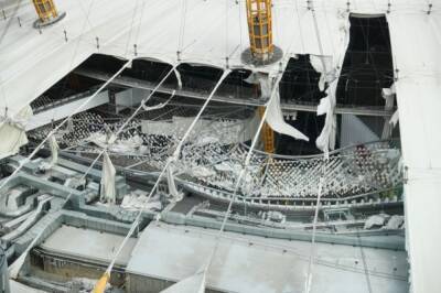 В Лондоне шторм «Юнис» повредил крышу стадиона О2 Arena