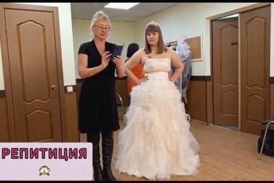 В программе «Давай поженимся» снялась скандально известная жительница Челнов Алтынбаева
