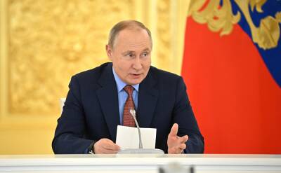 Путин направил в Ростовскую область врио главы МЧС и пообещал выплаты беженцам в ₽10 тыс.