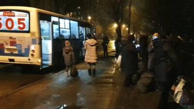 Эвакуация из детского дома в Донецке — видео