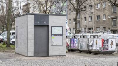 Уже почти 900 случаев: в Берлине банда грабит общественные туалеты