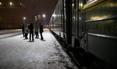 ЛНР и ДНР планируют эвакуировать в Россию 700 тысяч беженцев