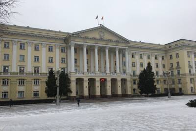 Председатель Смоленской областной думы обратился в УМВД по поводу факта разбрасывания хлеба