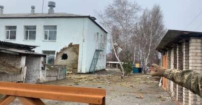Сотрудников ОБСЕ на подпустили к «обстрелянному» детсаду в Станице Луганской