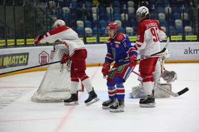 «Академия Михайлова» выиграла у «Русских Витязей» в хоккейном матче