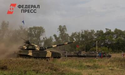 В ДНР сообщили о стягивании танков в сторону Горловки
