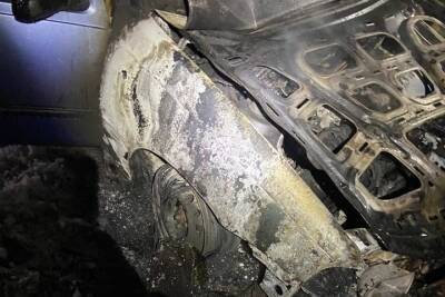 В Железногорске Курской области ночью внезапно сгорел автомобиль Daewoo Nexia