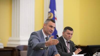 В Киеве снова зафиксировали более 4 тысяч новых случаев COVID