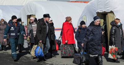 Чуприян заявил, что МЧС поможет беженцам из Донбасса всем необходимым