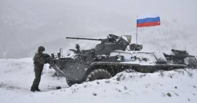 До половины войск РФ на границе готовы к атаке, — AFP