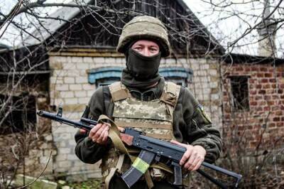Двое украинских военных погибли и еще четверо получили ранения в ходе субботних боев на линии фронта с силами республик Донбасса