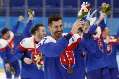 Сборная Словакии по хоккею обыграла шведов в матче за бронзу на Олимпиаде