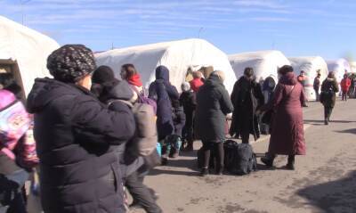 «Хотим обратно»: эвакуированные беженцы из ДНР пожаловались на условия в Ростовской области