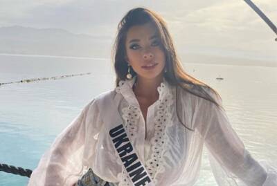 "Мисс Украина Вселенная" Неплях поразила видом в необычных аксессуарах: "Просто космическая"