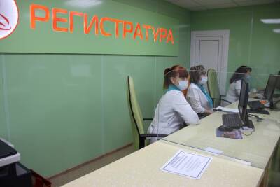В детской поликлинике Южно-Сахалинска 800 вызовов в день и 13 машин