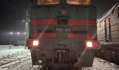 В Тюменской области на пути к станции Тобольск загорелся локомотив