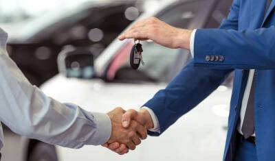 Треть автовладельцев надеются в будущем продать свою машину дороже