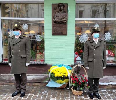 В Киеве открыли мемориальную доску выдающемуся сыщику начала XX века