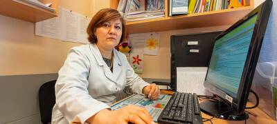 Главный гастроэнтеролог Карелии рассказала о вакцинации против коронавируса пациентов с ВЗК