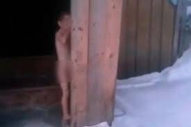 Мужчина, выгнавший ребенка на мороз в Алтайском крае, уже был осужден за избиение детей