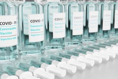 Попова: вакцинация от коронавируса останется навсегда