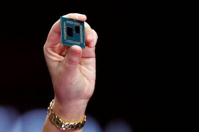 Акции AMD выросли на 14% после публикации прогноза на 2022 год