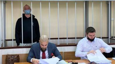 Суд запретил адвокатам Сафронова делать выписки из уголовного дела