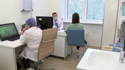 В России за последние сутки выявлено 141 883 новых случая коронавируса