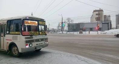 В Челябинске маршрутка сбила восьмилетнего ребенка на пешеходном переходе
