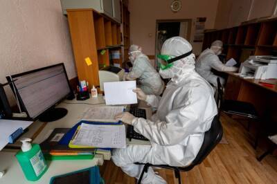 996 случаев коронавируса выявили за сутки в Новосибирской области