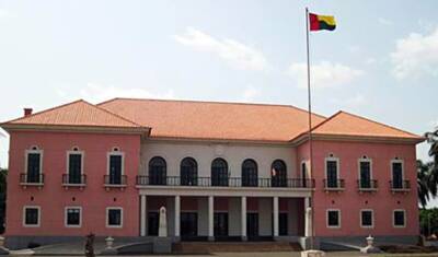 При атаке на Дворец правительства в Гвинее-Бисау погибли более шести человек