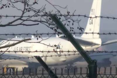 Американский самолёт-разведчик, направляющийся к Донбассу, прервал миссию из-за «технических неполадок» - free-news.su - США - Украина - Белоруссия - Польша