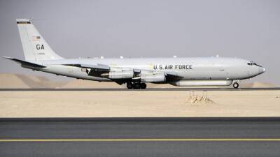 Пилоты самолета ВВС США отказались приземляться на необорудованный аэродром на Украине