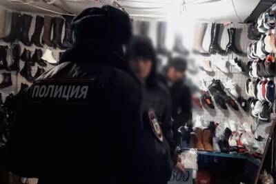 После рейда на Больших Исадах в Астрахани в полиции оказались 56 человек