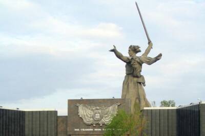 На Мамаевом кургане отметили 79-ю годовщину победы под Сталинградом