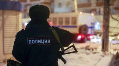 Сотрудники ГИБДД сломали руку оперативнице угрозыска в Петербурге