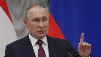 Путин отметил многоликость русского мира