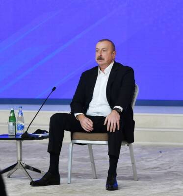 Президент Ильхам Алиев: Великий лидер Гейдар Алиев, проявив дальновидность, обратился именно к молодежи