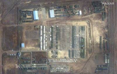 Опубликованы новые спутниковые снимки войск РФ у границы Украины и в Крыму