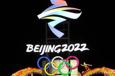 Сборная России по хоккею отдельным рейсом вылетела в Пекин на ОИ-2022