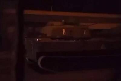 На улицах Донецка появилась бронетехника