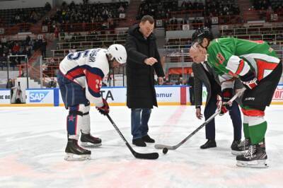 В Хабаровске определили лучшую хоккейную команду среди силовиков края