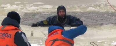 В Рыбинске сотрудники МЧС спасли мужчину, тонувшего в Волге