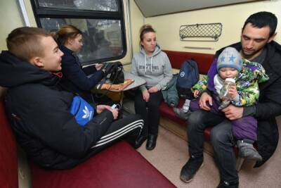 Жителей ДНР и ЛНР готовы принять в 14 пунктах временного размещения в Приморье