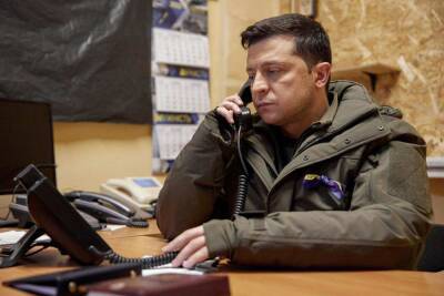 Зеленский предупредил, что один пушечный выстрел чреват войной на Донбассе