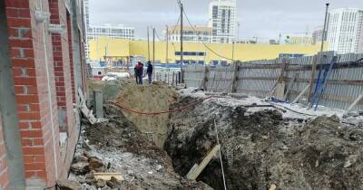 Рабочий погиб на стройке в Екатеринбурге